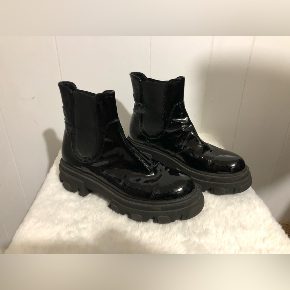 Women’s Patent Faux Leather Boots. Size 39.